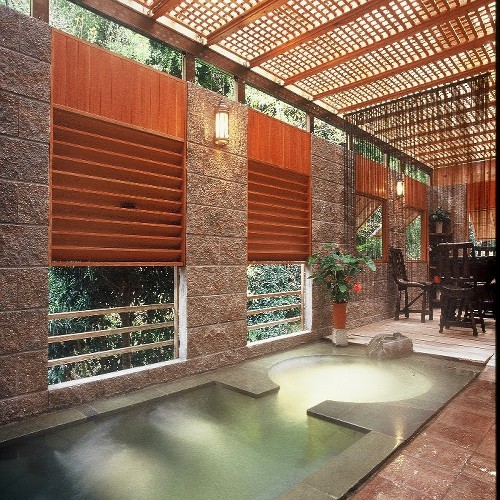 湯河原温泉　万葉の里　白雲荘