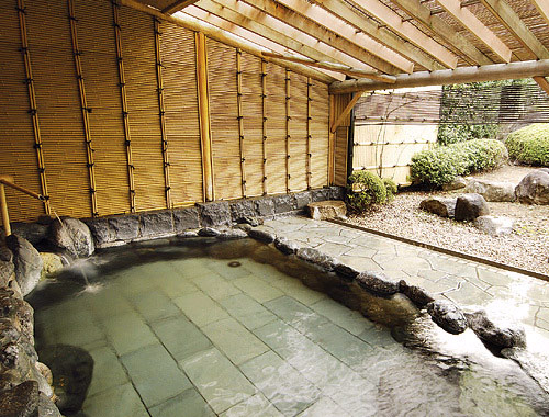 富士山石和温泉郷　春日居びゅーほてる