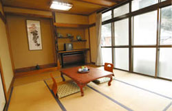 割烹民宿　丸吉