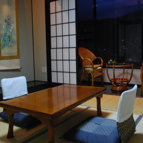 由布院温泉　旅館　百合