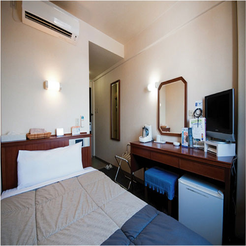 スーパーホテル宇部・興産通り