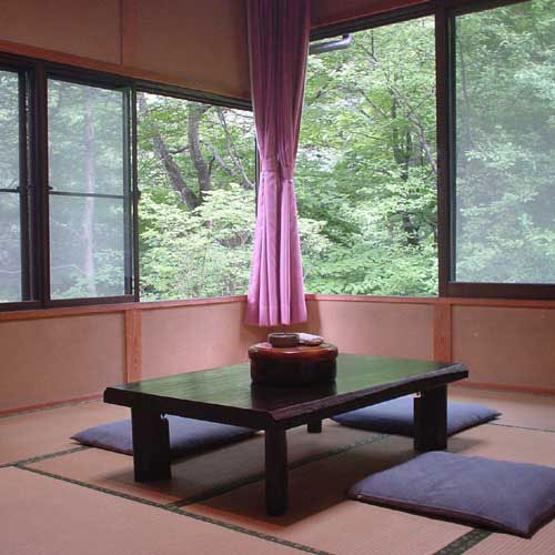 一日一組限定 森に沈む小さな隠れ宿 天栄湯