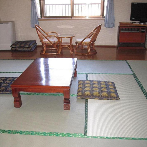 尾瀬岩鞍高原 湯元 よしの山荘