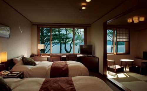 支笏湖温泉　レイクサイドヴィラ翠明閣