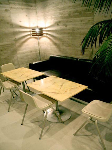 カンガルーホテル