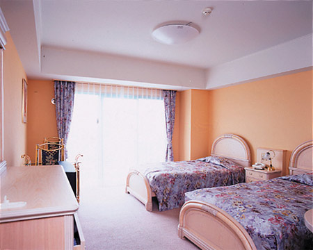 ホテルベルハーモニー石垣島 <石垣島>