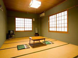 森林公園スイス村 ロッジやまの家