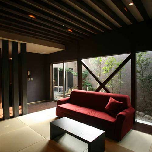 川棚温泉　小天狗さんろじ