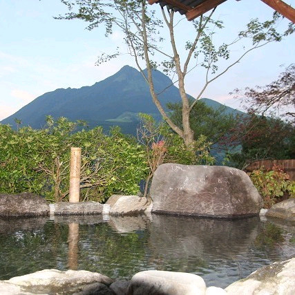 由布院温泉 湯布院山荘 吾亦紅