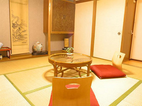 町屋旅館　一富士