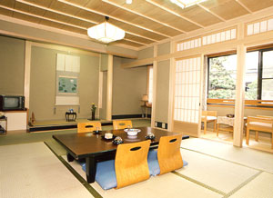 城崎温泉　美術と歴史の宿　つたや旅館