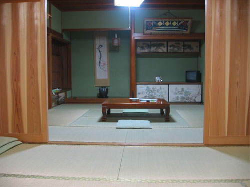 天川・洞川温泉　温泉・名水・後鬼の里　旅館　紀の国屋甚八