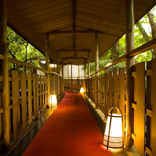 奈良・春日奥山 月日亭