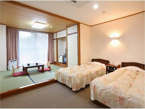 くつろぎの森　グリーンピア八女