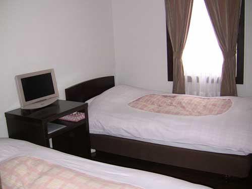 北軽井沢　ペンション　ティンカーベル