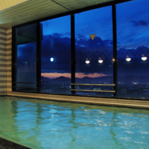 アパホテル〈高松空港〉