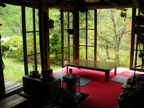 湯川温泉 四季かおる宿 世寿美屋