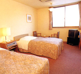 ホテル丹波ヒルズ　氷上インター（旧：パークインカイバラ）（ＢＢＨホテルグループ）