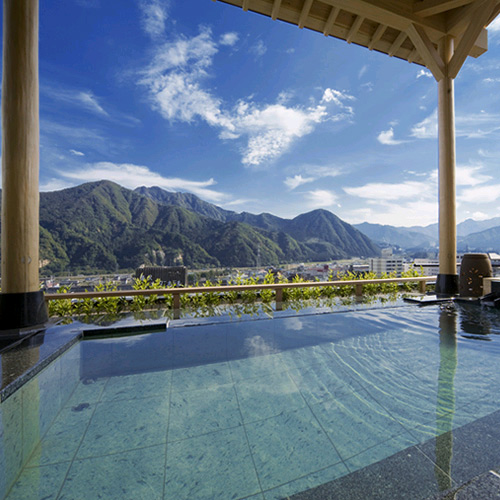 越後湯沢温泉　水が織りなす越後の宿　双葉