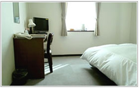 ビジネスホテル八千代