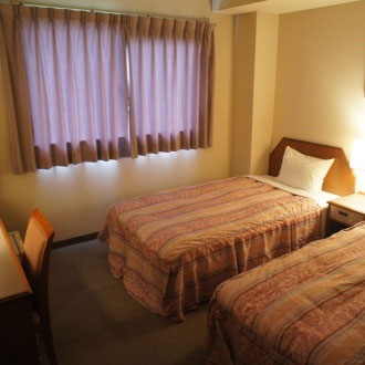 ビジネスホテル にしな