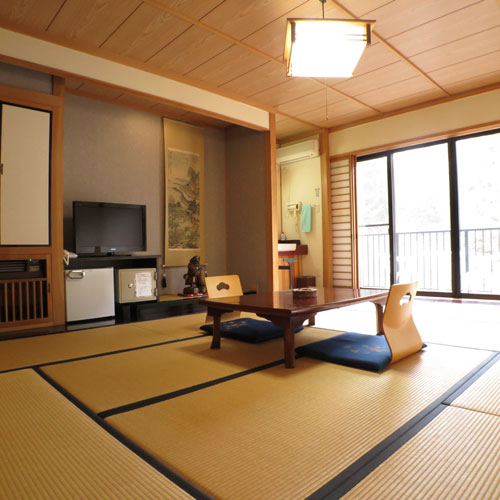 筋湯温泉　旅館白滝