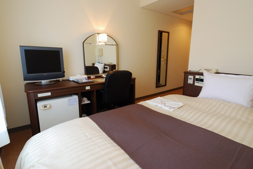 アパホテル〈尾張一宮駅前〉