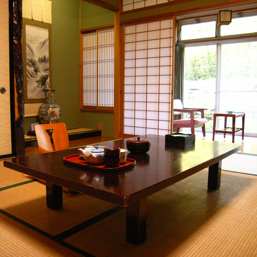 筋肉と自然と遊ぶ宿　田島館