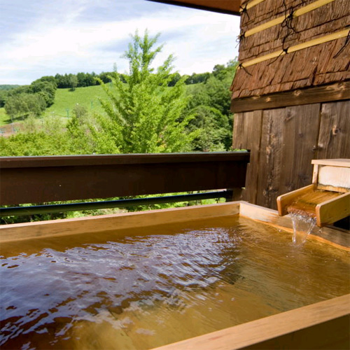 １１種類の貸切露天風呂　水上高原／奥利根温泉　ホテルサンバード