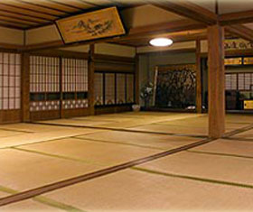 旅館　横倉　宿坊（旧十輪院）