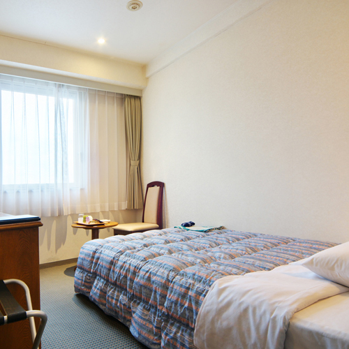 新ロイヤルホテル四万十