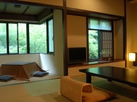 京都　湯の花温泉　すみや亀峰菴