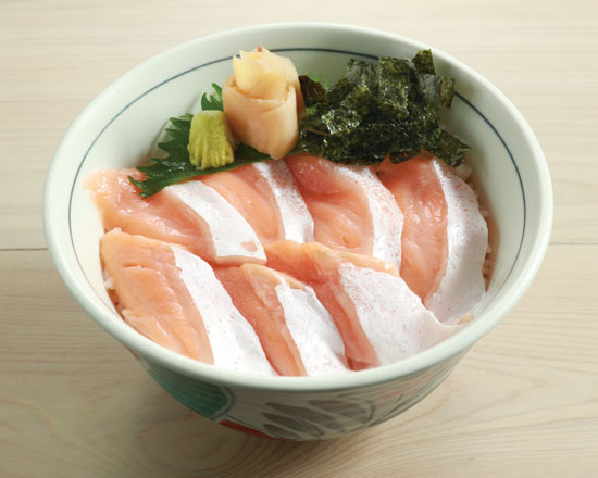とろサーモン丼 Fatty Salmon Sushi Bowl